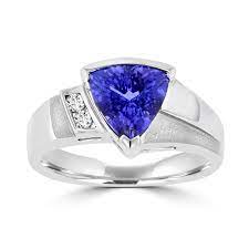 But the biggest mistake an engagement ring shopper could make, she says, is getting bogged down by the weight. La Vita Vital 18k White Gold 1 7 8 Ct Trillion Cut Tanzanite And Diamond Accent Ring On Sale Overstock 13740310