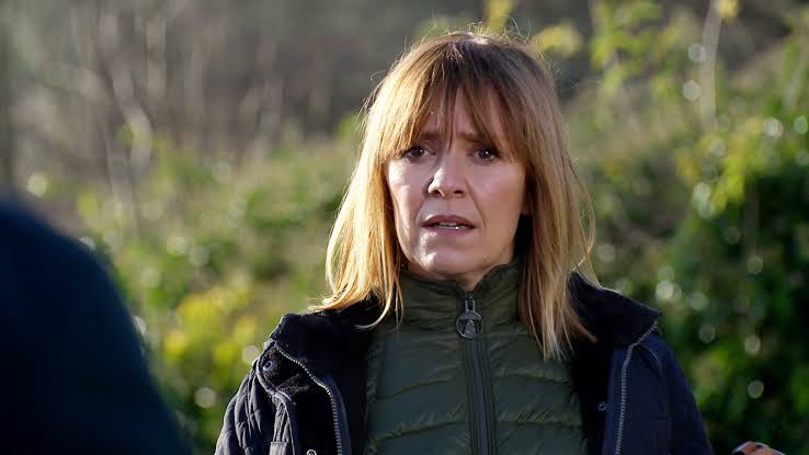 Emmerdale star Zoe Henry describes Rhona's 'hell' as old face returns | Soaps | Metro News