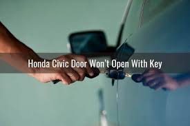 There are a few reasons this can happen, but. Honda Civic Door Won T Open Close Lock Unlock Know My Auto