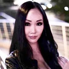 CHRISTINA (@realestatechristina) • Instagram photos and videos