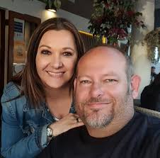 We want justice for this husband \ driver 🤭😂