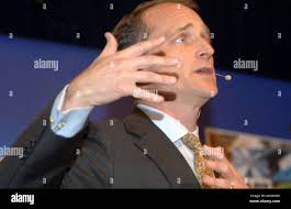 Steve hall hi-res stock photography and images