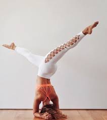 Pinterest Melisssanguyen Headstand Yoga Headstand Yoga Poses Yoga Poses