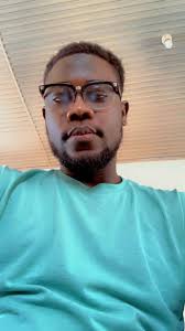 Where can I drop my bag and get assistance to my room?