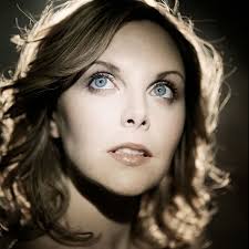 Elin Manahan Thomas