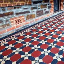 Whilst the traditional victorian aesthetic can feel a little over the top for some, the classic and romantic elements can still be elegantly incorporated. Victorian Floor Tiles Winckelmans Nottingham Red Black Cognac