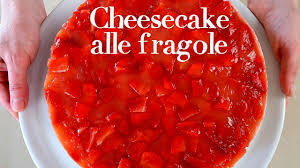 La cheesecake alle fragole e mascarpone è un dolce fresco e facilissimo da fare: Cheesecake Alle Fragole Ricetta Facile No Bake Strawberry Cheesecake Easy Recipe Youtube