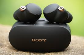 Sony posted a youtube livestream on its official channel for a truly silent. Qp9robomij Dzm