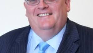 Talented Oldham craftsman recognised with town centre plaque