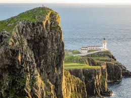 The light is 43 meters above sea level and can be seen up to 16 nautical miles offshore. Neist Point Lighthouse Horst Fleischmann Photography