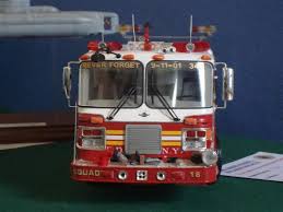 This is the second fire truck model that i have reviewed this year and this is a seagrave rear mount ladder fire truck in the fdny (new. 1 24th Trumpeter Fire Engine Fdny Squad 18 Vehicles Ipms Ireland Forum Emergency Fire Fire Trucks Emergency Vehicles