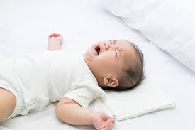 Sedang mencari kado untuk bayi baru lahir? Bayi Tiba Tiba Menjadi Lemas Ini Penyebabnya Alodokter