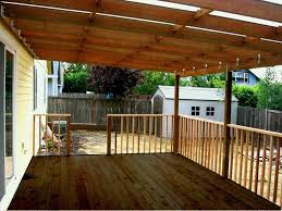 The side roof girders (6 x 12 cm) are mounted with at least 10 ° incline. How To Build A Roof Over A Deck Arxiusarquitectura