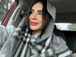 Faltan 2 días ‼️ Sale todo ‼️ Closet De Madeleyn ✨ Domingo 14 de Diciembre  12:00 pm a 5:00 Pm 📍cordillera cantábrica 1001 entre Cristina Larralde fte  al canalón Col las puentes