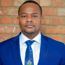 Eliza Raphael (@RaphaelEliza)