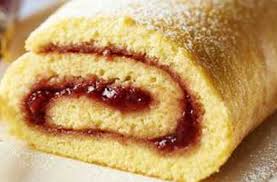 Recette Gateau Roule A La Confiture De Maman Dessert Recipes Food Videos Desserts Thanksgiving Food Desserts