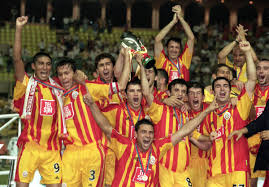 Check spelling or type a new query. Galatasaray Beat Real Madrid 2 1 To Win The Uefa Super Cup Onthisday In 2000 Uefa Champions Leagu Scoopnest