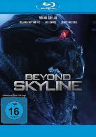 İkinci filmde yönetmen ve senarist el değiştirmiştir. Beyond Skyline Frank Grillo Blu Ray Neu Ebay