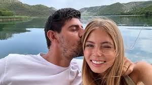 בשיער קצר בלונדיני: יעל גולדמן כבר לא נראית אותו דבר