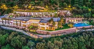 The 15 Most Expensive Vacation Spots In The World Mansions Expensive Houses Mansions Luxury