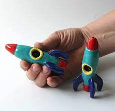 Pin By Street Fighting Man On Retro S Eye Fi Ceramics Projects Clay Art Projects Clay Pipes