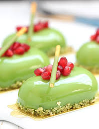 Entremet Is A Multi Layered Mousse Based Cake With Various Complimentary Flavours And Textures Wiki An Entreme Mousse Recipes Matcha Dessert Matcha Cake