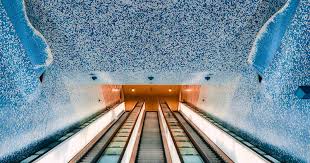 Com'&egrave; nata la metropolitana di Napoli. Storia della metro che ha ...