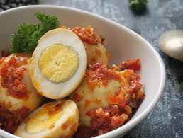 Bahan dan bumbu untuk membuat saus telur asin: 16 Resep Telur Balado Spesial Yang Enak Dan Mudah Rekomended