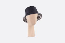Makes an effort to understand how specific brain regions or activities produce behavior, allowing psychologists to understand the physical underpinnings of their focusing on understanding how people perceived a unified whole out of the many chaotic individual elements of sensation. Reversible Teddy D Small Brim Bucket Hat Black Cotton Blend Accessories Women S Fashion Dior