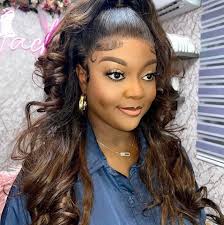 Favorite Celebrities added a new photo.