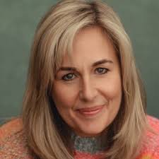 Debbie McLaughlin (@DebbieMac74)