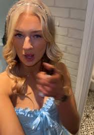 Evie Noble (@evienoble)