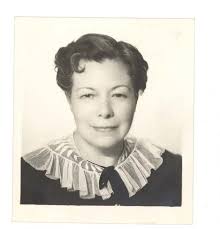 TiempoDeMujeres 16-febrero-1935 Palma Guillén y Sánchez es nombrada  Ministra Plenipotenciaria de México en Colombia, cargo que ocupó hasta  1936, cuando fue enviada, con el mismo rango, al Reino de Dinamarca