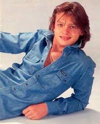 El sol y no solo de mexico mas bien de todo el universo. Luis Miguel De Nino Buscar Con Google Luis Miguel Nino Imagenes De Luis Miguel Y Luis Miguel
