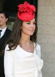 Kate Middleton Wins Hat Person Of The Year Grazia Fashion Cocktail Hat Kate Middleton Hats Kate Middleton
