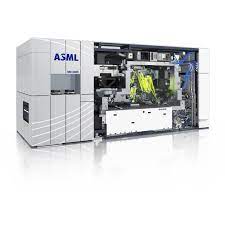 A generator ejects 50,000 tiny droplets of molten tin per second. A Backgrounder On Extreme Ultraviolet Euv Lithography By Asml Medium