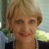 Mandee Hincka's Instagram, Twitter & Facebook