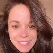 Cassandra Denise (@cass.elle623)