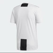 4.5 out of 5 stars 196. Juventus Fc 2018 19 Home Jersey Back Mysportskit Ng