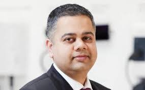 Neil Perera's Instagram, Twitter & Facebook