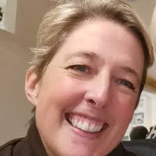 Elissa Swift's Instagram, Twitter & Facebook