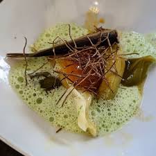 Comme Un Poireau Vinaigrette Oeuf Marine Au Soja Vinaigrette Acidule Spratz Fume Emulsion Vert De Poireaux Yesicook Food Instafood F I Foods Food Avocado