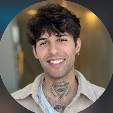 Kevin de Castro (@kevin_decastro)