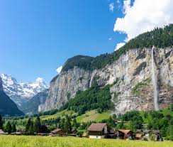 Vous Voulez Faire Une Semaine De Roadtrip En Van Pour Decouvrir La Suisse De Grenoble A Interlaken En Redescendant Jusqu Voyage Suisse Vacances En Van Suisse