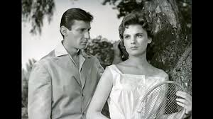 Piesa este compusa de catre randi, care a plecat de la refrenul melodiei originale, dar a adus versuri actuale. Aseara Ti Am Luat Basma Maria Tanase Romanian Folk Old Song Video Dailymotion