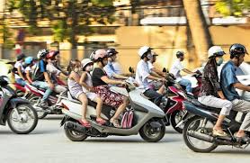 Từ ngày 15/10: Xe gắn máy không được chạy quá 40km/h