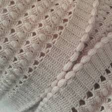 Orgu Bayan Yelek Modelleri Ceyizlik Bayan Yelegi Gelin Yelegi Mevsimlik Bayan Yelegi Tig Isi Bayan Ye Crochet Crochet Needlework Baby Boy Knitting Patterns