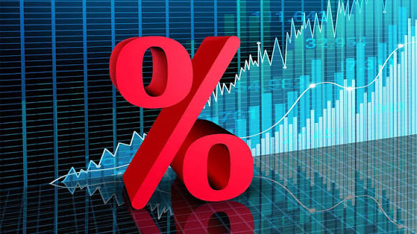 O empréstimo DIP é exclusivo para empresas em Recuperação Judicial e tem prioridade no pagamento sobre outros credores.