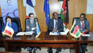 Amb ukur yatani releases second economic survey #kenya #ktnnews #ktnprime #covid19 the gabra clan in mandera has endorsed governor ukur yatani to vie for a second term in office. Amb Ukur Yatani Kenya News Agency