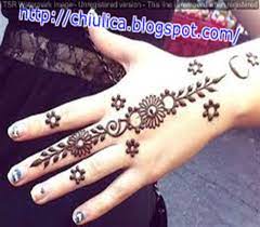 Entdecke rezepte, einrichtungsideen, stilinterpretationen und andere ideen zum ausprobieren. 75 Gambar Henna Tangan Untuk Lebaran Terupdate Tuttohenna